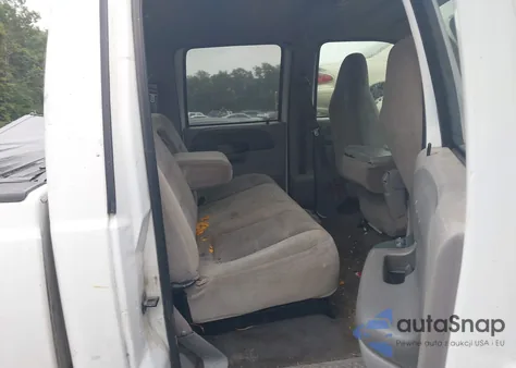 2001 Ford F-250 Lariat/Xl/Xlt z USA, uszkodzony, nr VIN 1FTNW21LX1EC61505